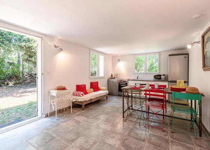 Casa Bavitoli Rdc - Avec Jardin Cauro